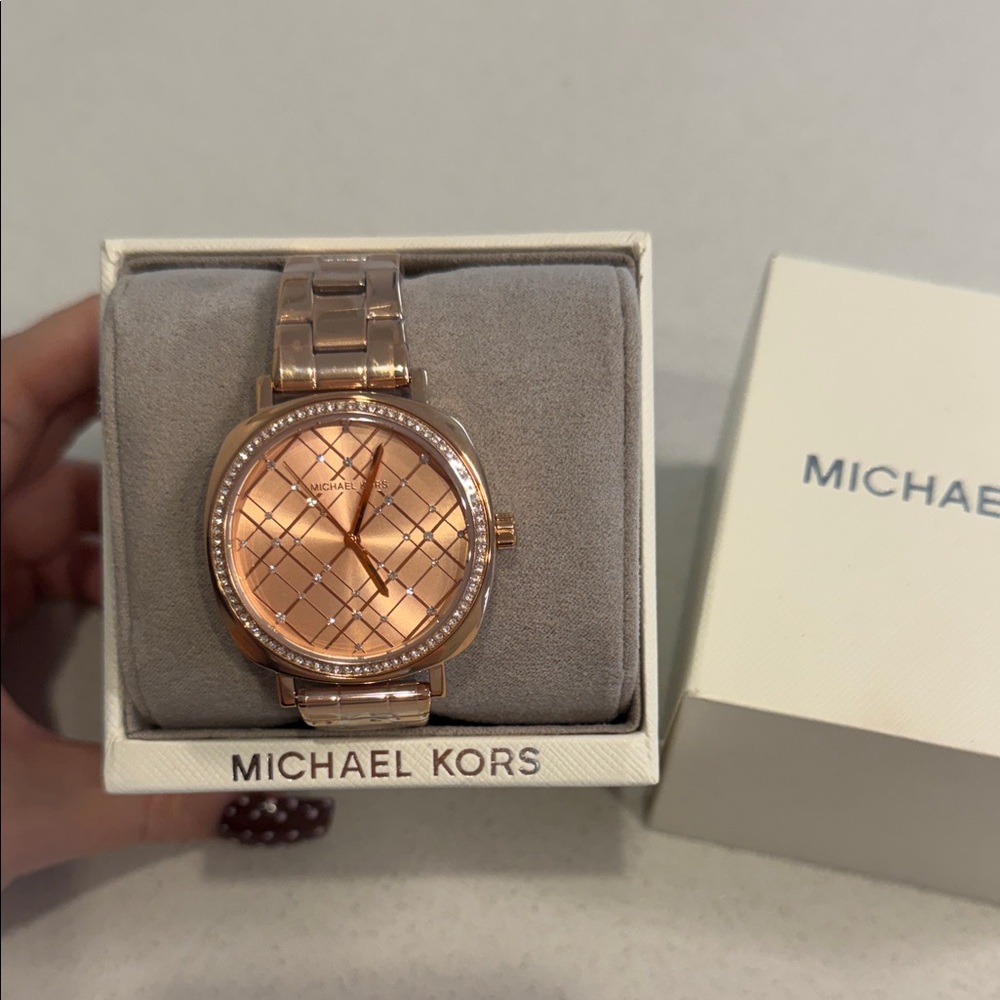 Brand New Michael Kors Rose Gold Watch with Crystal Accents